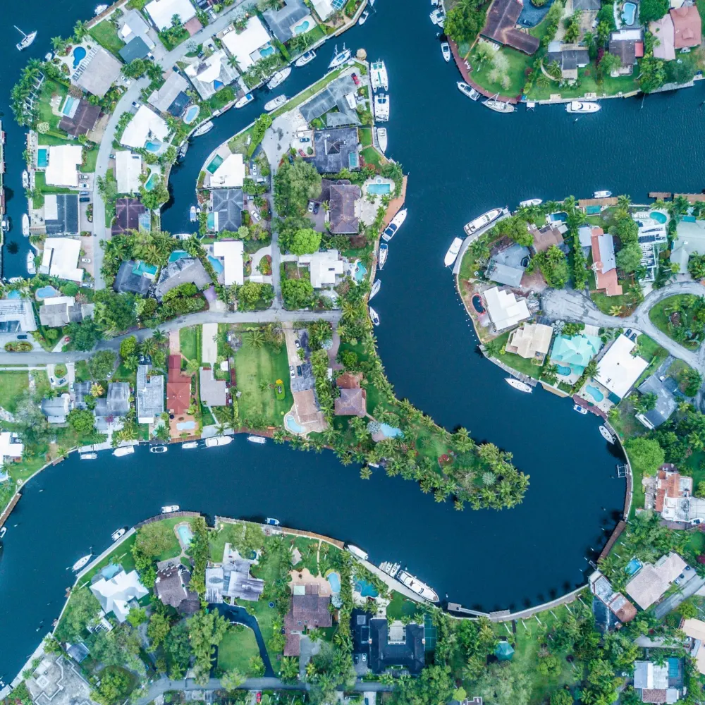 Waterfront homes in Central Florida, seen from above